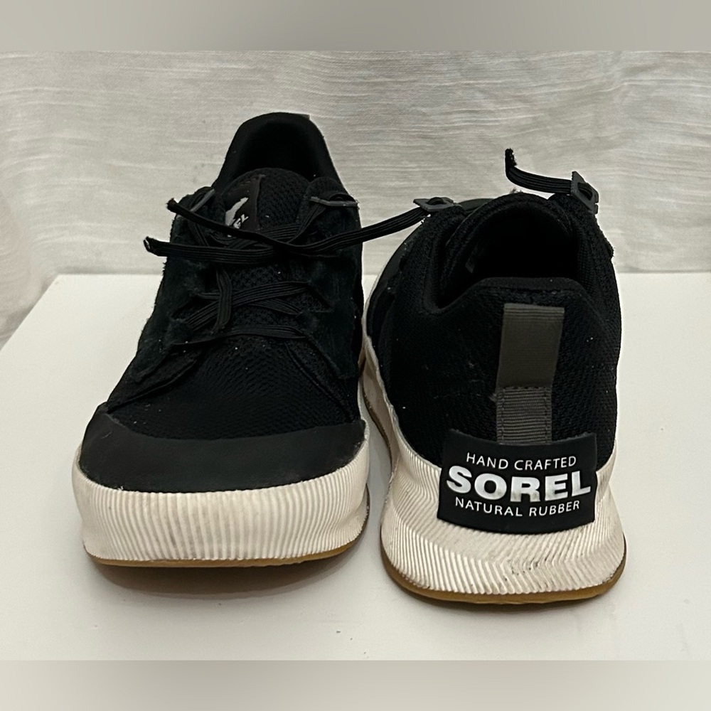 Sorel Women's Black and White Out and About III Leather Sneakers